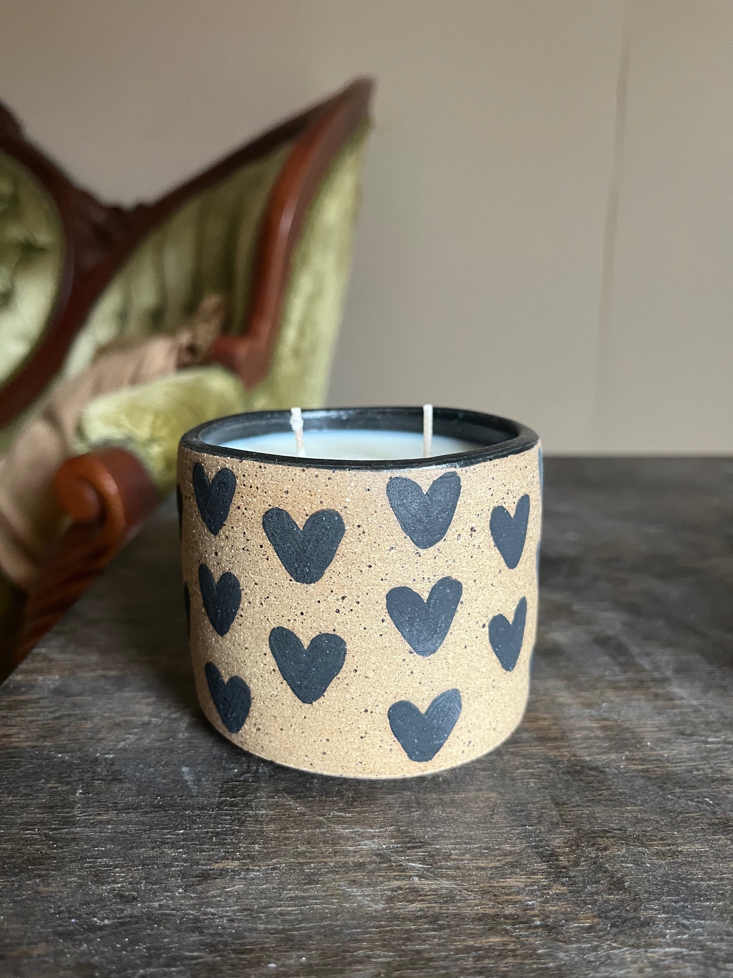 black heart candle (gold + ivy x hfb ceramics)